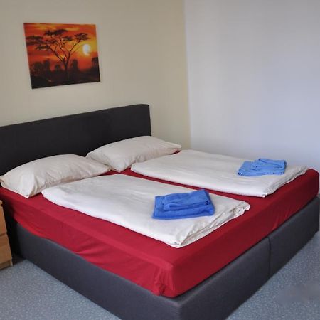 A Bed Privatzimmer Dresden - Nichtraucherpension Phòng bức ảnh