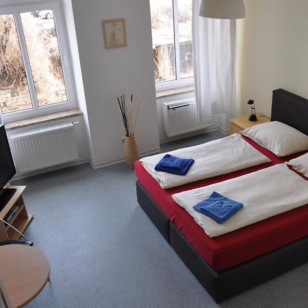 A Bed Privatzimmer Dresden - Nichtraucherpension Phòng bức ảnh